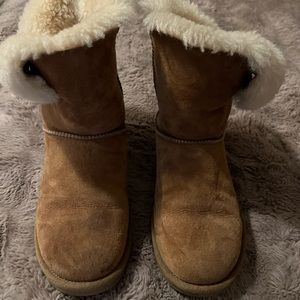 Ugg shearling boots